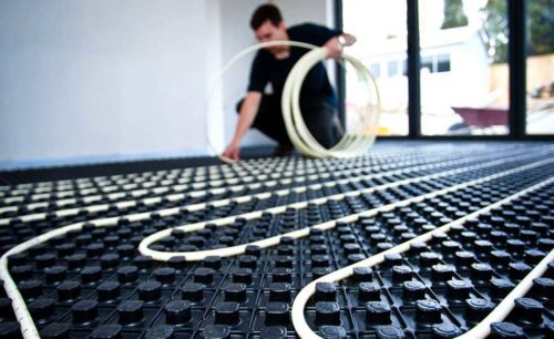 Retrofitting wet underfloor heating systems